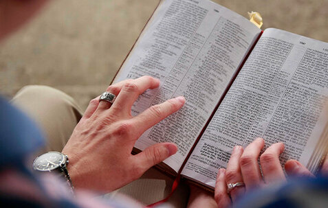 Praying with the Sunday Readings 