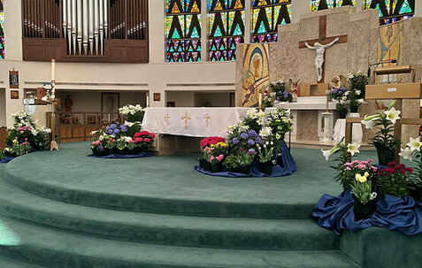Easter Sunday Mass (9am)