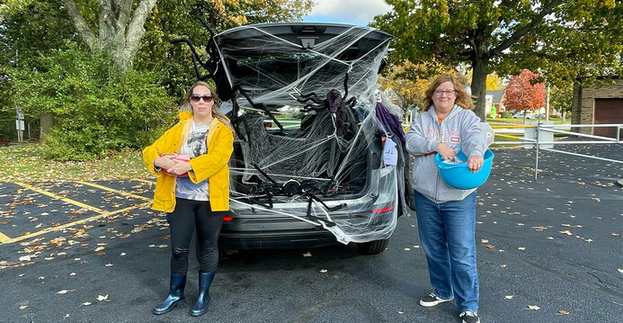 Annual Trunk or Treat fills parking lot with creativity