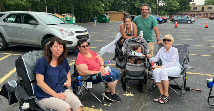 First outdoor Mass of the summer encourages parishioners to look ahead