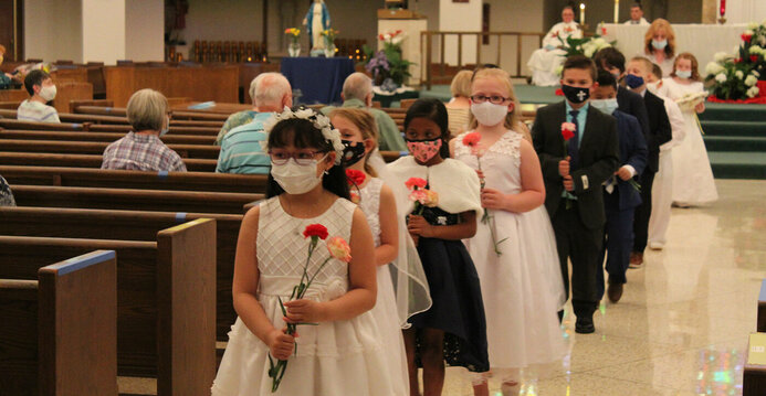 Parish celebrates annual May Crowning