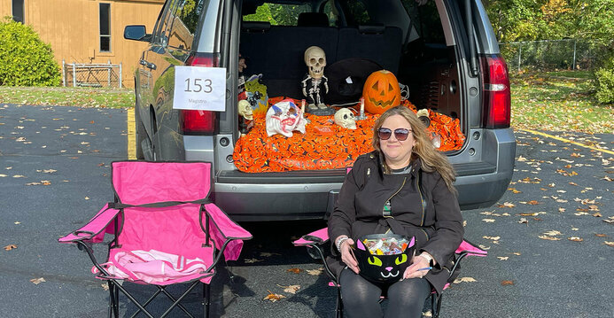 Annual Trunk or Treat fills parking lot with creativity